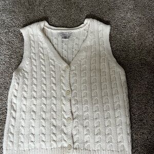 Croft & Barrow Women's Cream V-Neck Sweater Vest